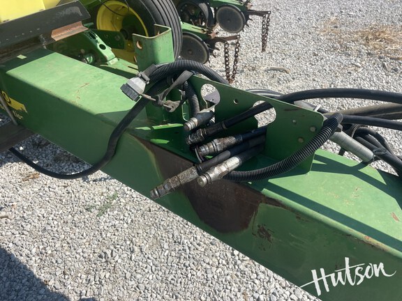 Photo of 2002 John Deere 1760