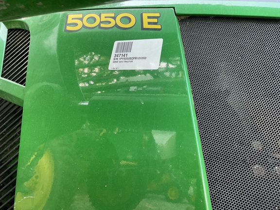 Photo of 2024 John Deere 5050E
