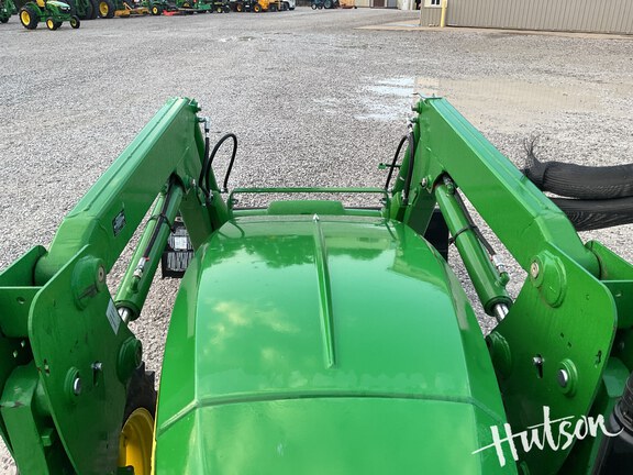 Photo of 2024 John Deere 5050E
