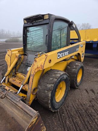 2006 John Deere 320