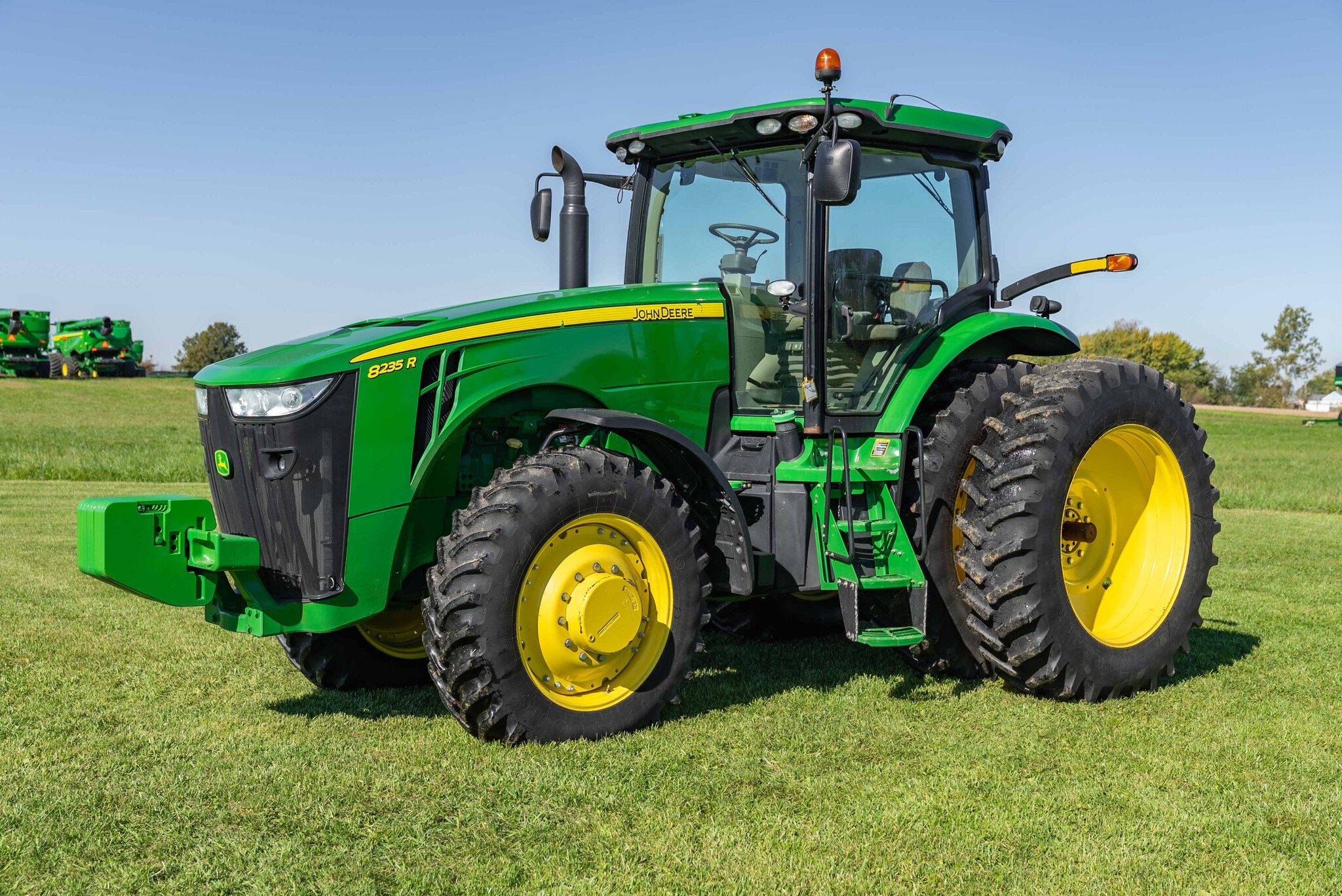 Used 2013 John Deere 8235R Row Crop Tractors at Koenig Equipment in Anna, OH - PhotoXL0