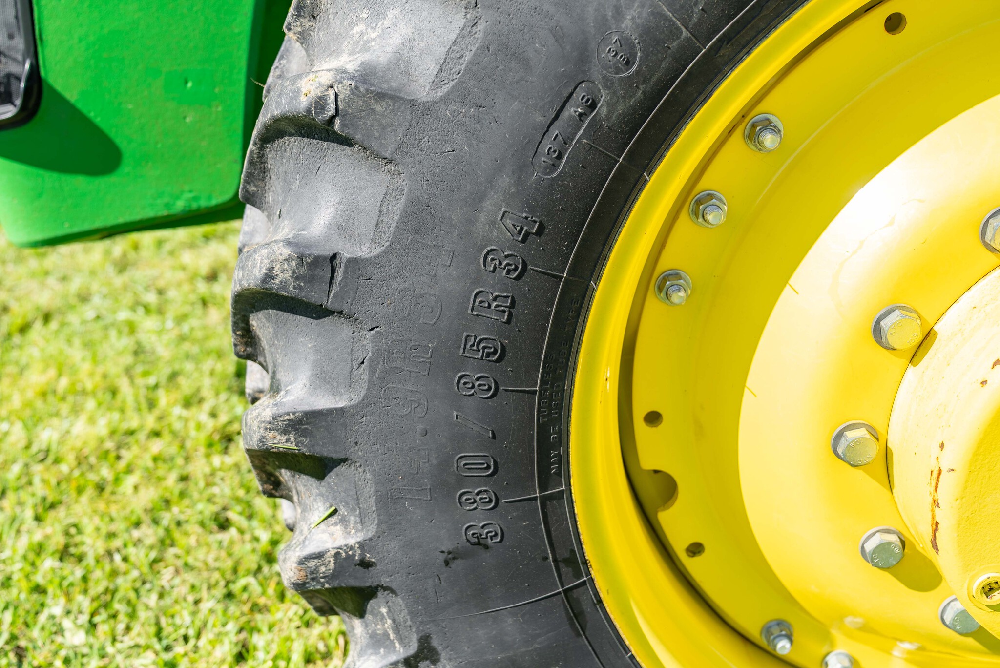 Used 2013 John Deere 8235R Row Crop Tractors at Koenig Equipment in Anna, OH - PhotoXL10
