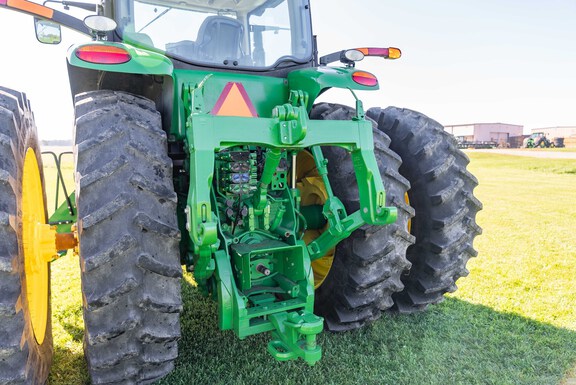 Used 2013 John Deere 8235R Row Crop Tractors at Koenig Equipment in Anna, OH - Photo15