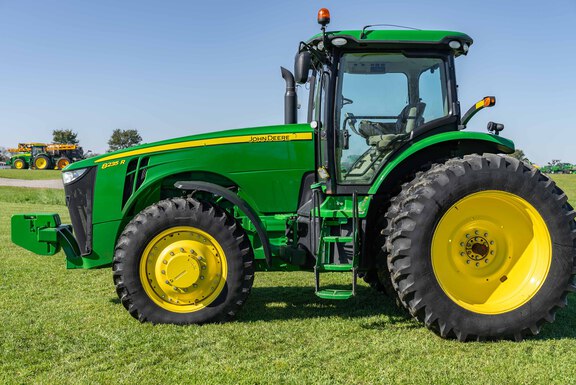 Used 2013 John Deere 8235R Row Crop Tractors at Koenig Equipment in Anna, OH - Photo1