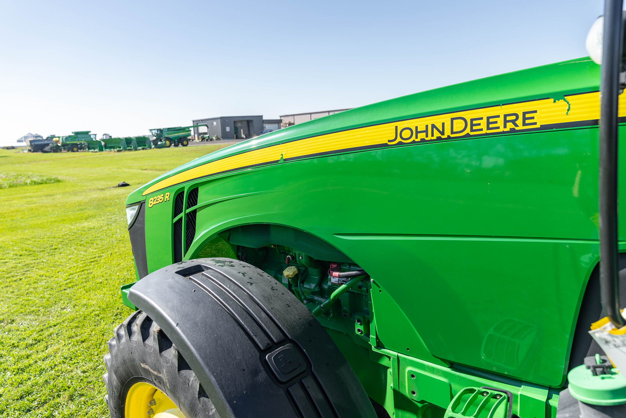 Used 2013 John Deere 8235R Row Crop Tractors at Koenig Equipment in Anna, OH - PhotoXL21