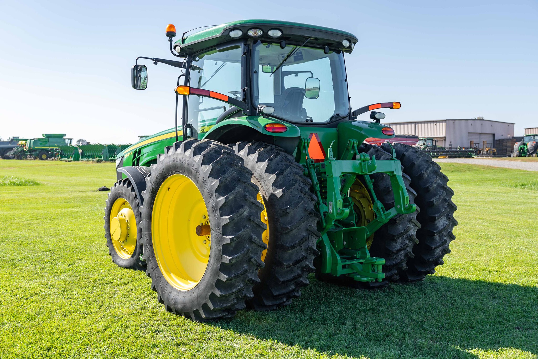 Used 2013 John Deere 8235R Row Crop Tractors at Koenig Equipment in Anna, OH - PhotoXL2