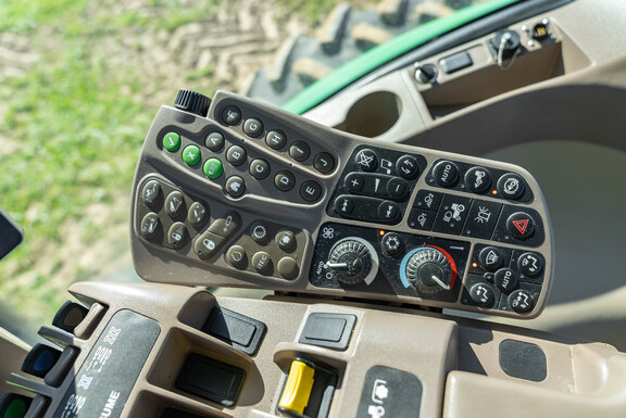 Used 2013 John Deere 8235R Row Crop Tractors at Koenig Equipment in Anna, OH - Photo31