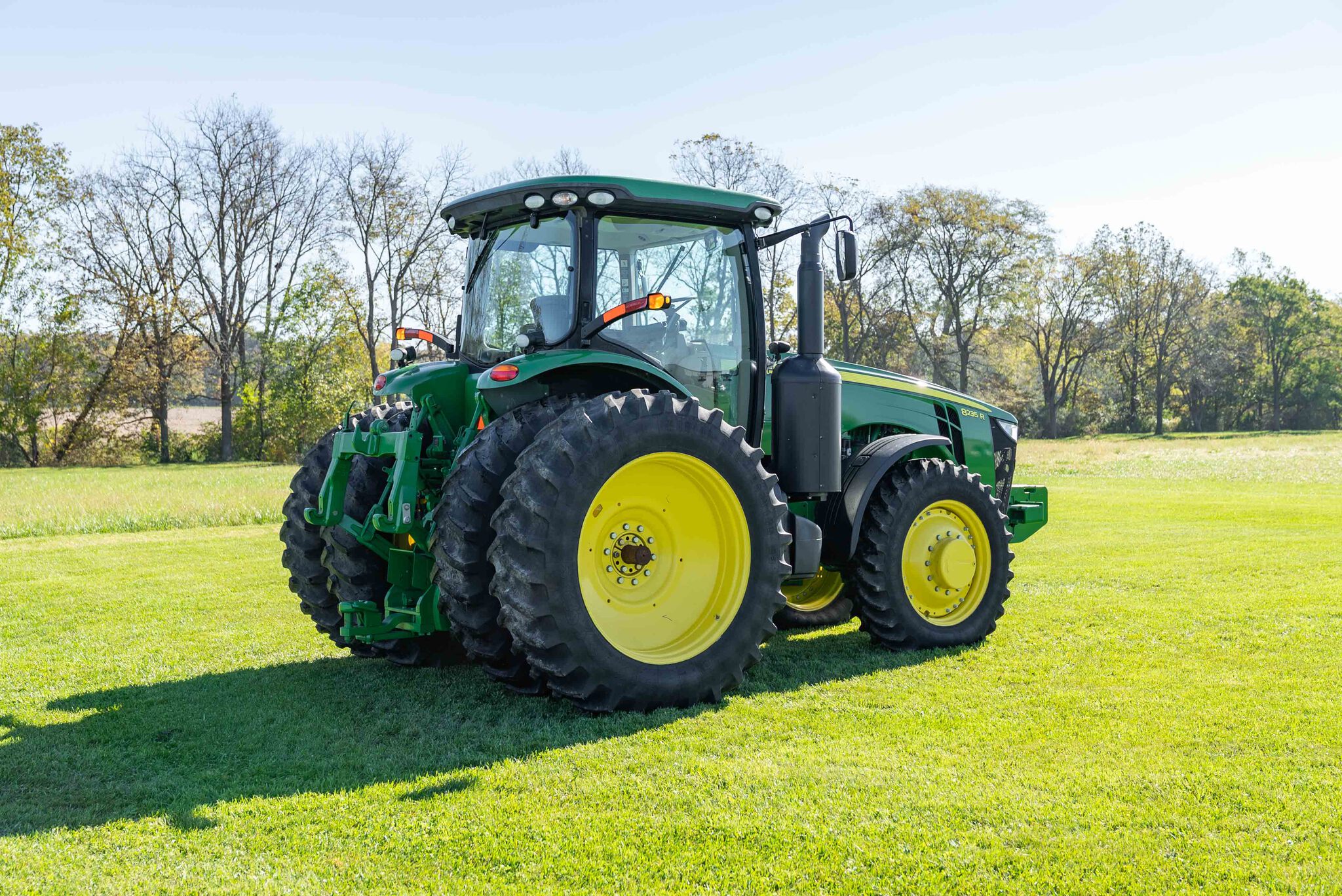 Used 2013 John Deere 8235R Row Crop Tractors at Koenig Equipment in Anna, OH - PhotoXL4