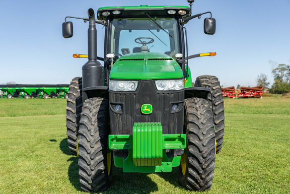 Used 2013 John Deere 8235R Row Crop Tractors at Koenig Equipment in Anna, OH - Photo7