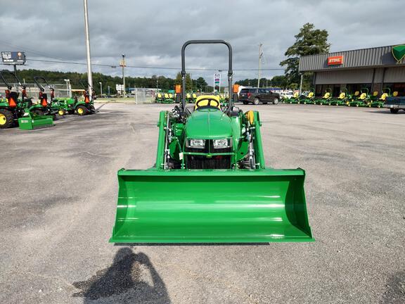 2026 John Deere 3032E