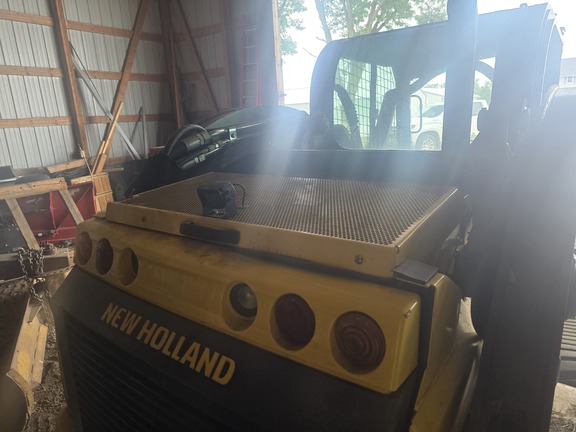 2019 New Holland C245 - Photo14