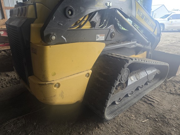 2019 New Holland C245 - Photo13