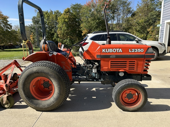 Kubota L2350 w/Mower