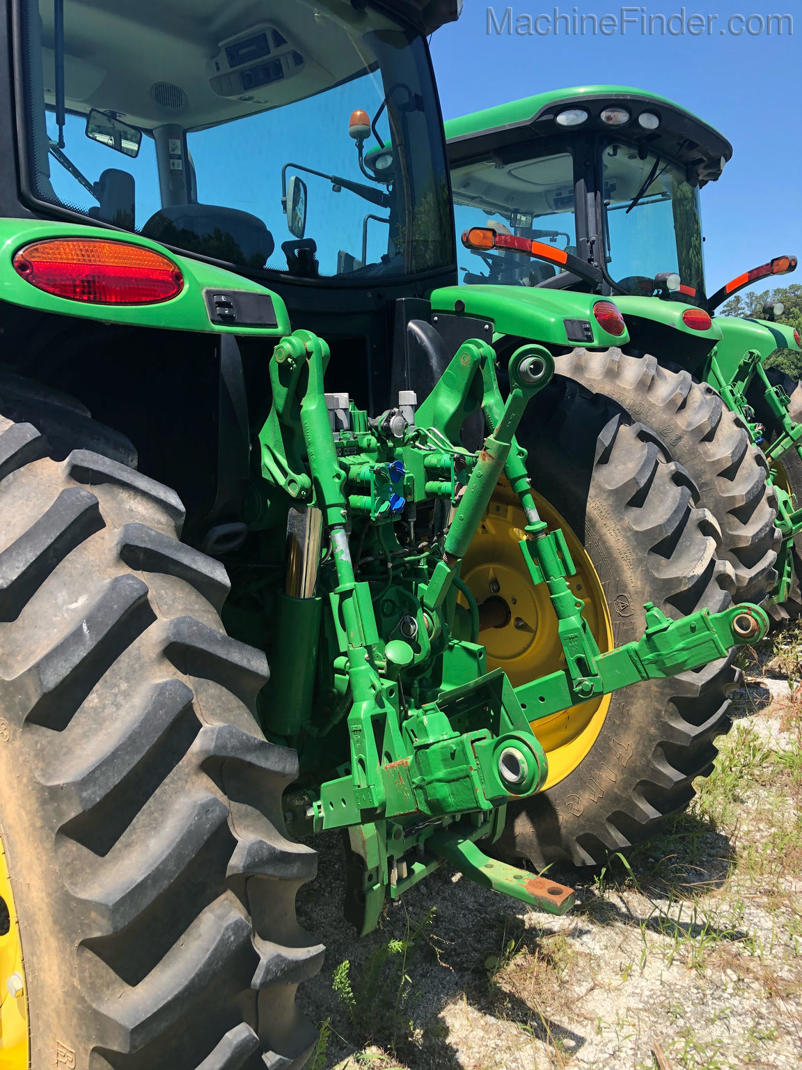 2014 John Deere 6140R Image 3
