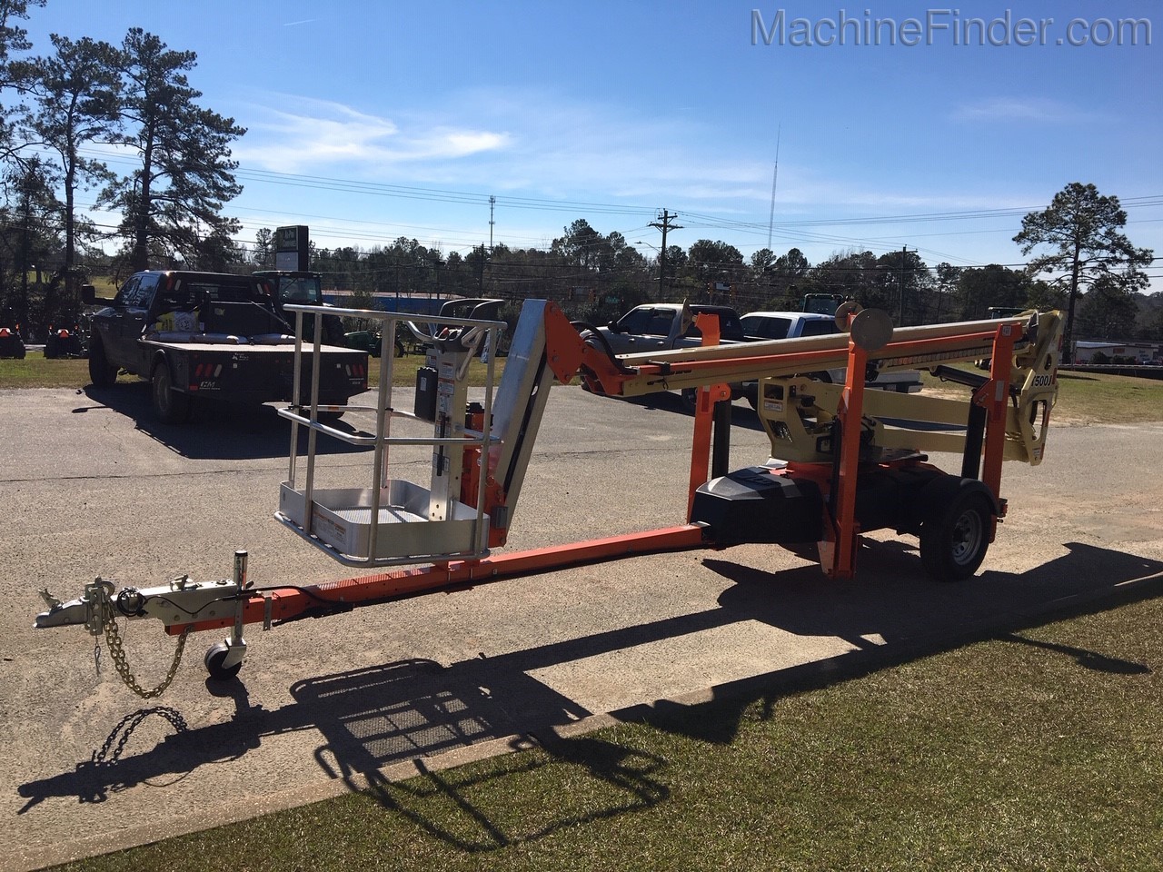 2020 JLG T500J Image 3