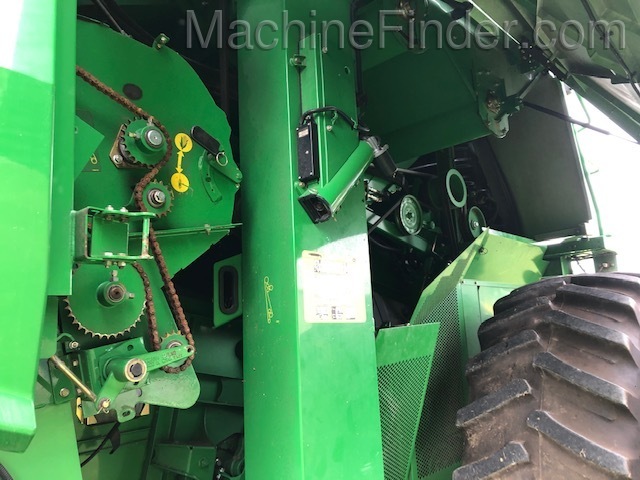 2012 John Deere S680 Image 12