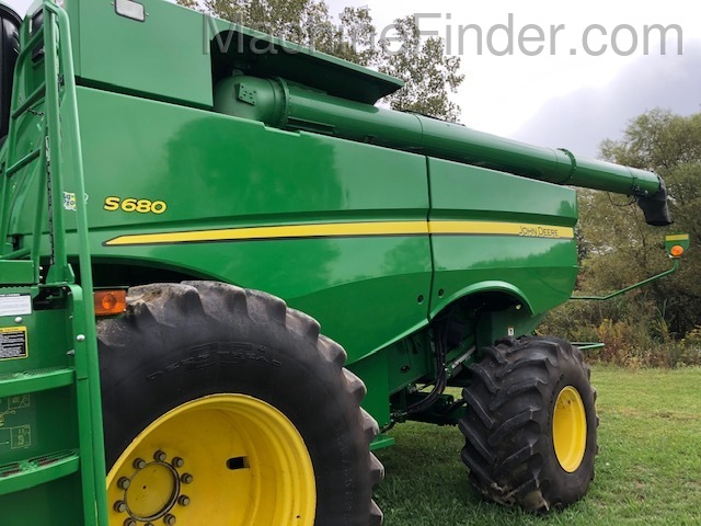 2012 John Deere S680 Image 5