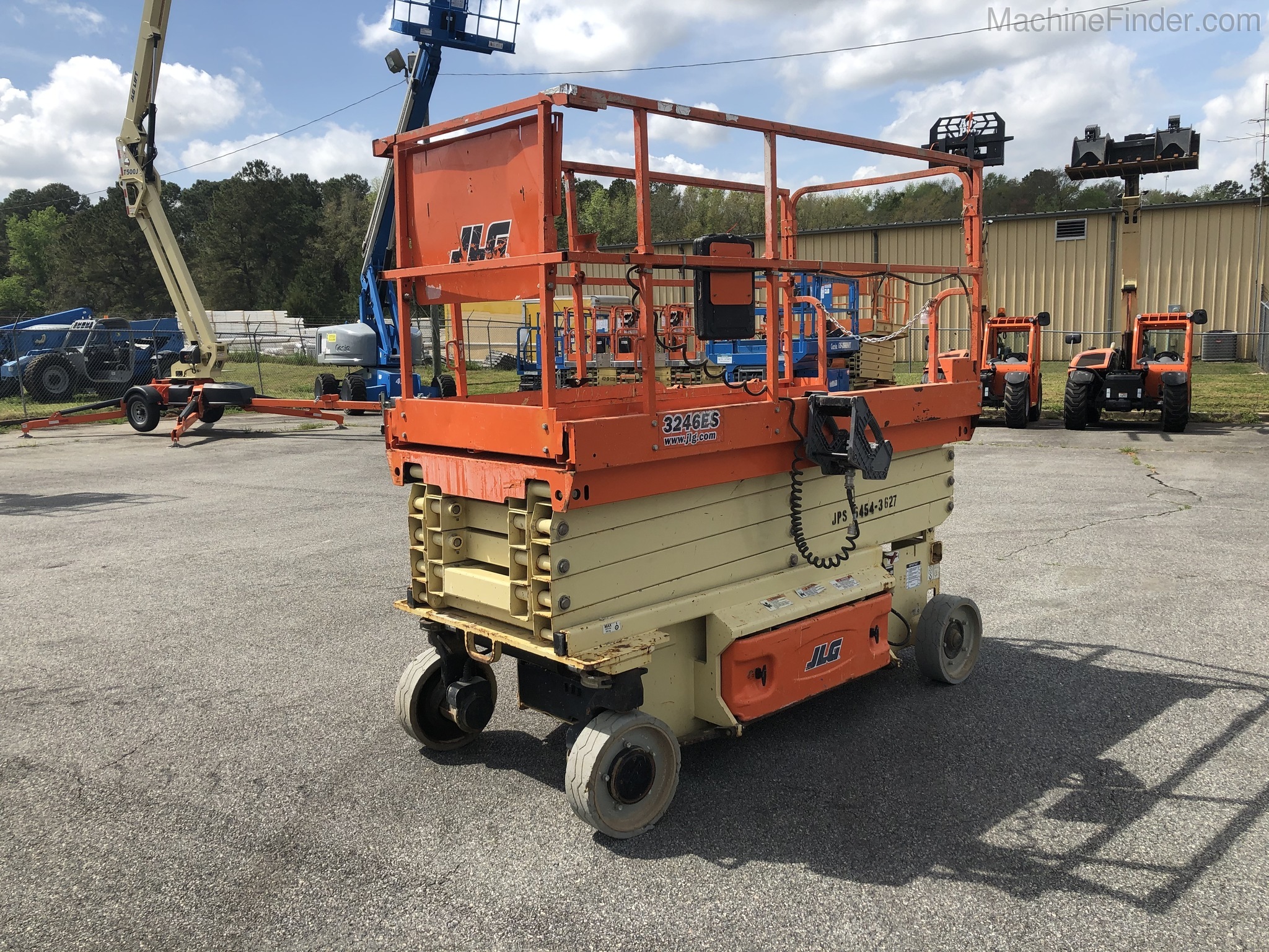 2015 JLG 3246ES Image 5