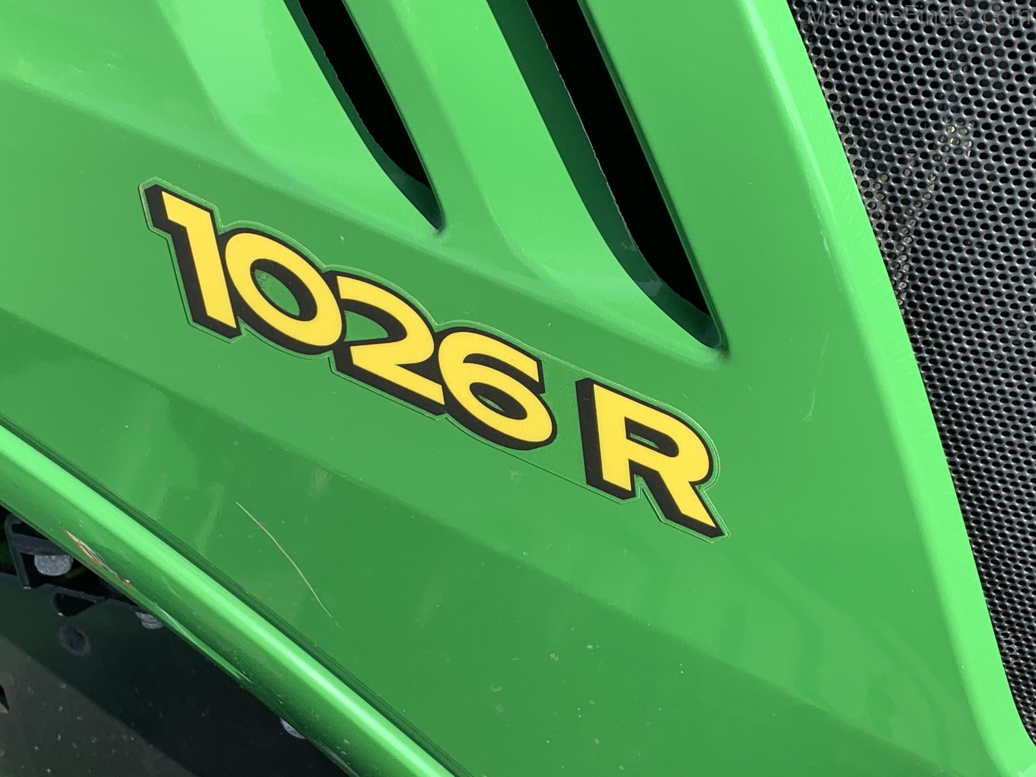 2012 John Deere 1026R Image 3