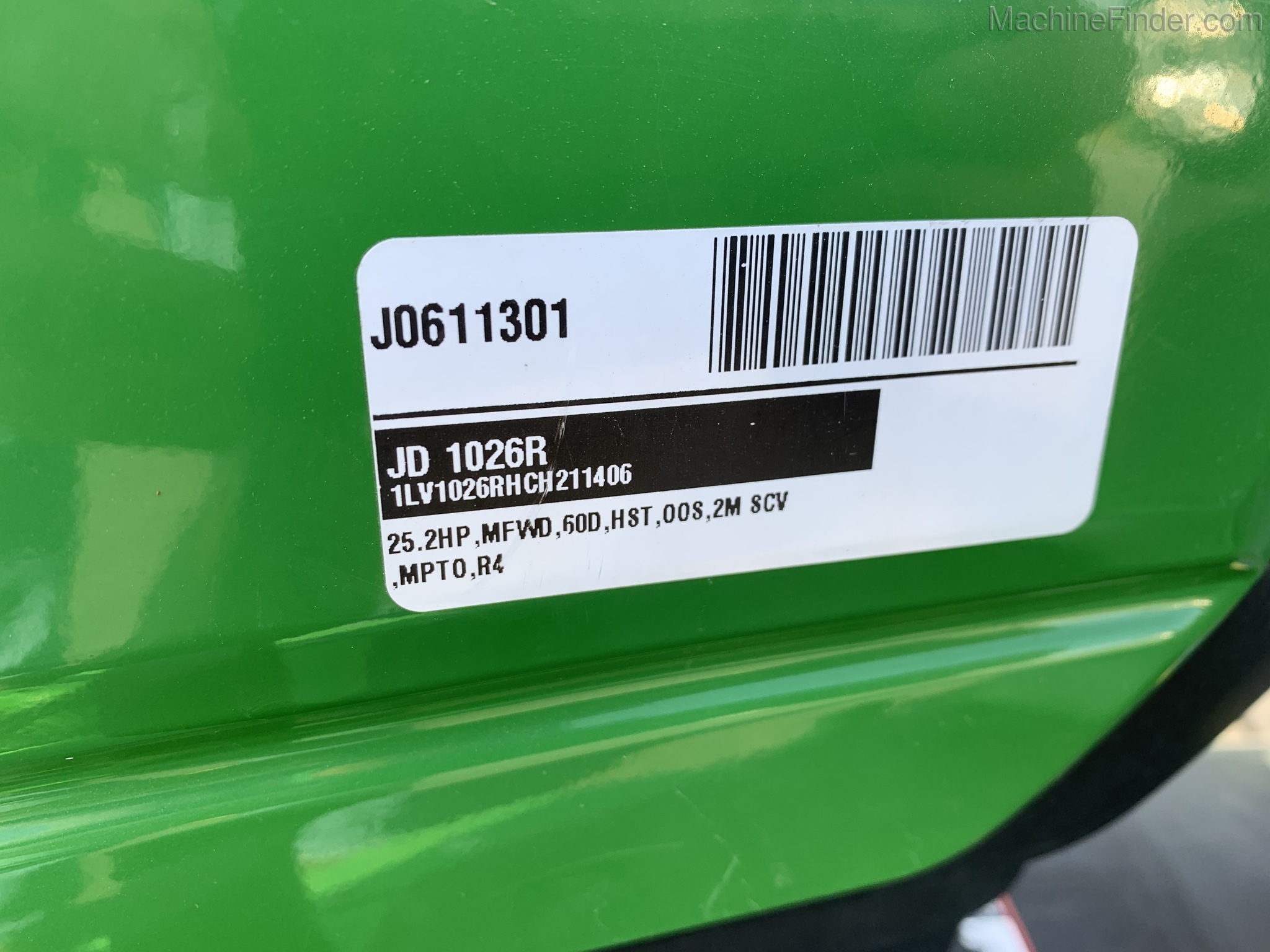 2012 John Deere 1026R Image 6