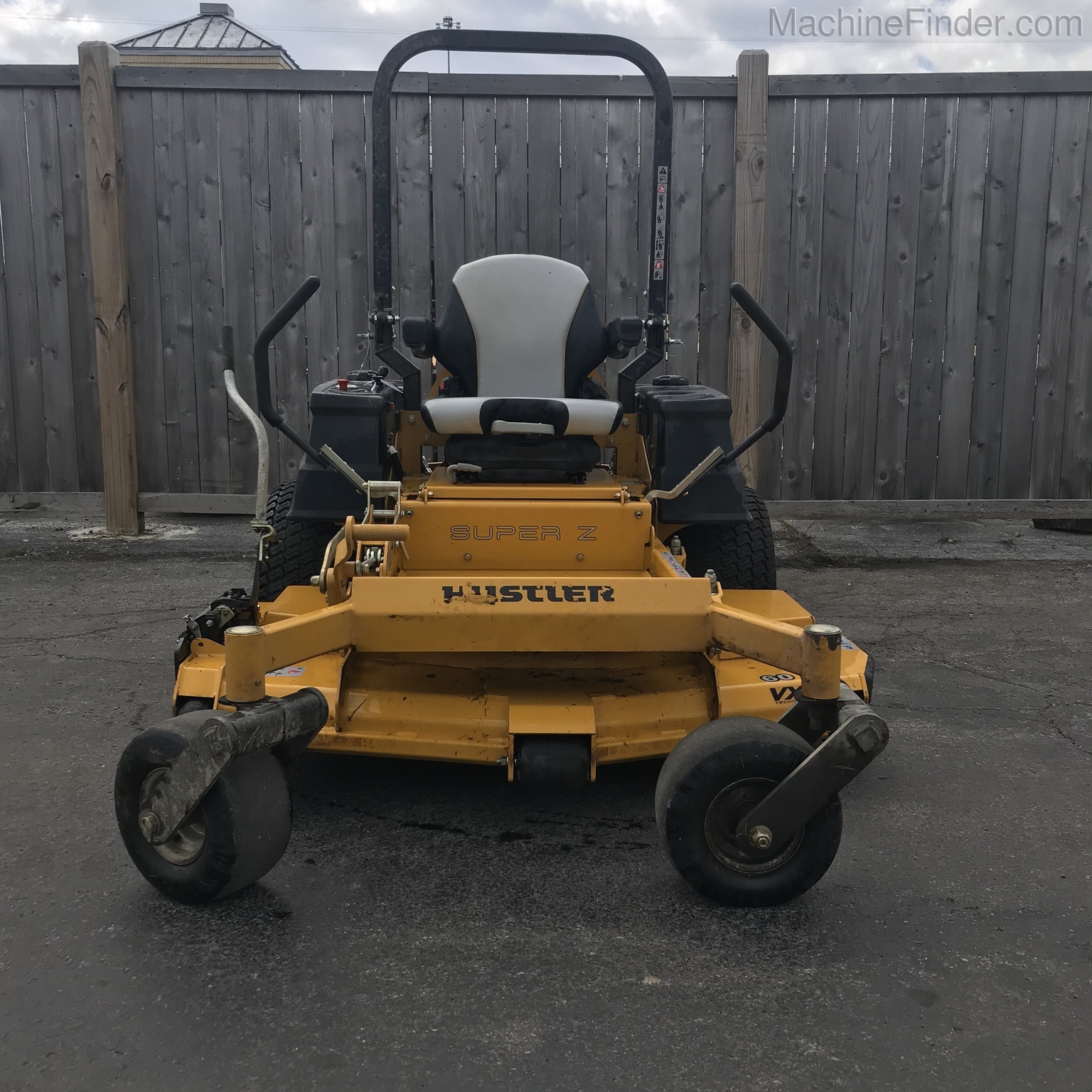 2019 Hustler SUPER Z Image 7