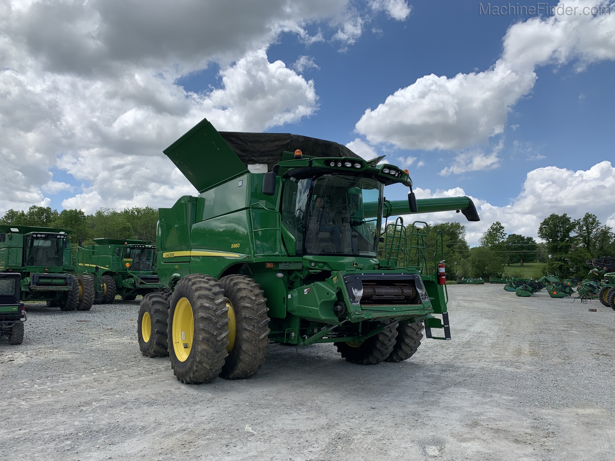 2016 John Deere S660 Image 4