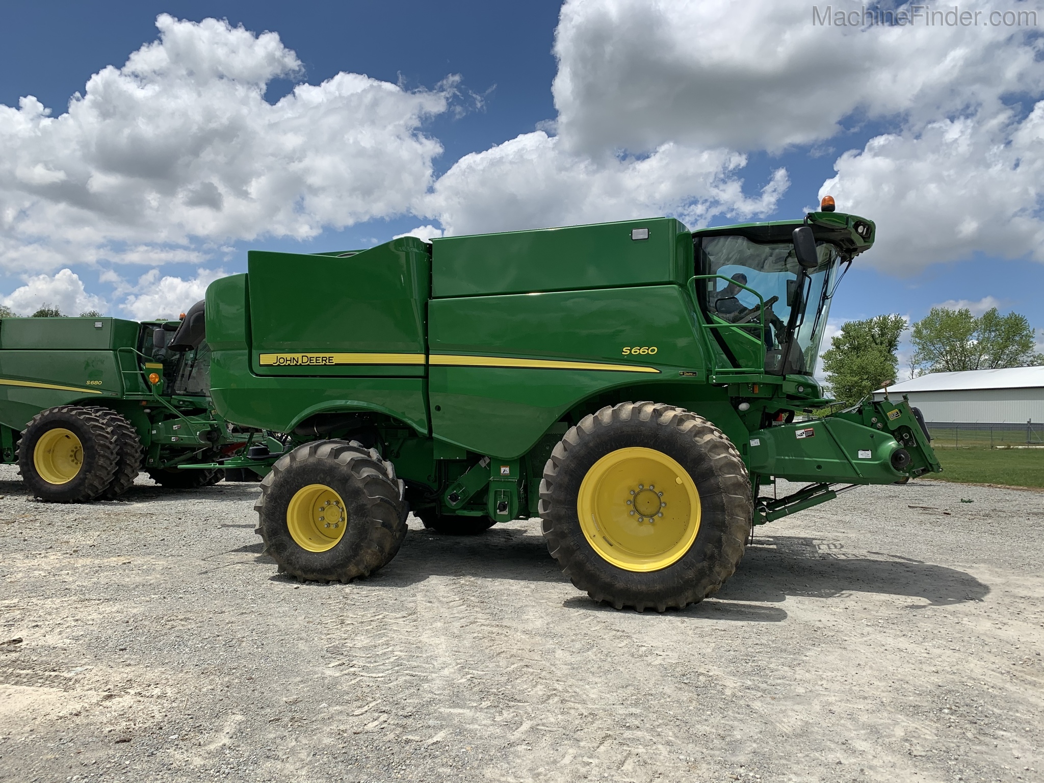 2016 John Deere S660 Image 6