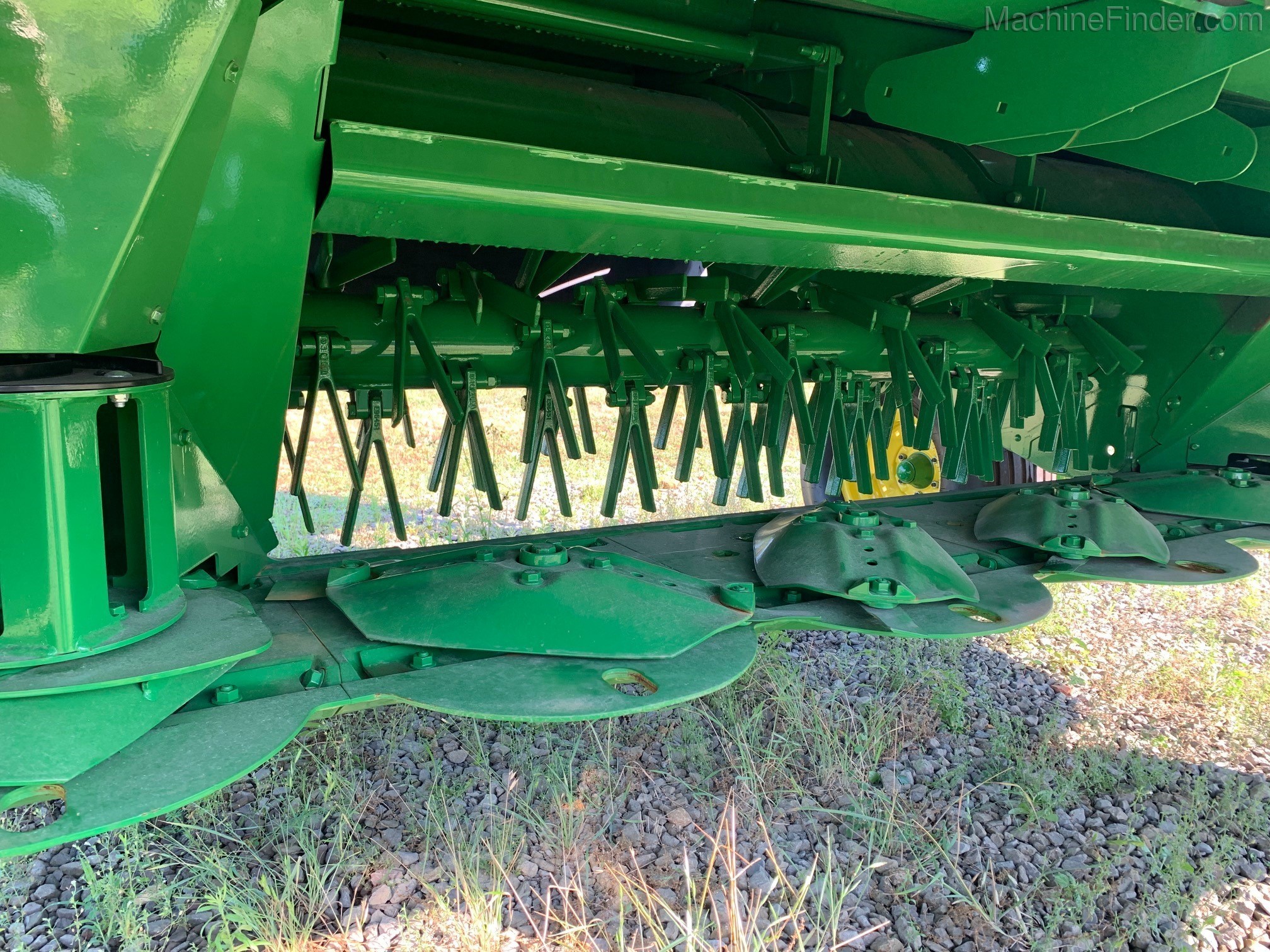 2019 John Deere 630 Image 8