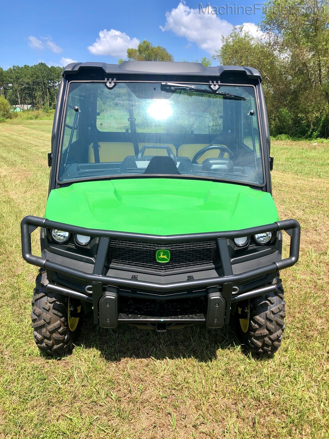 2020 John Deere 835M Image 1