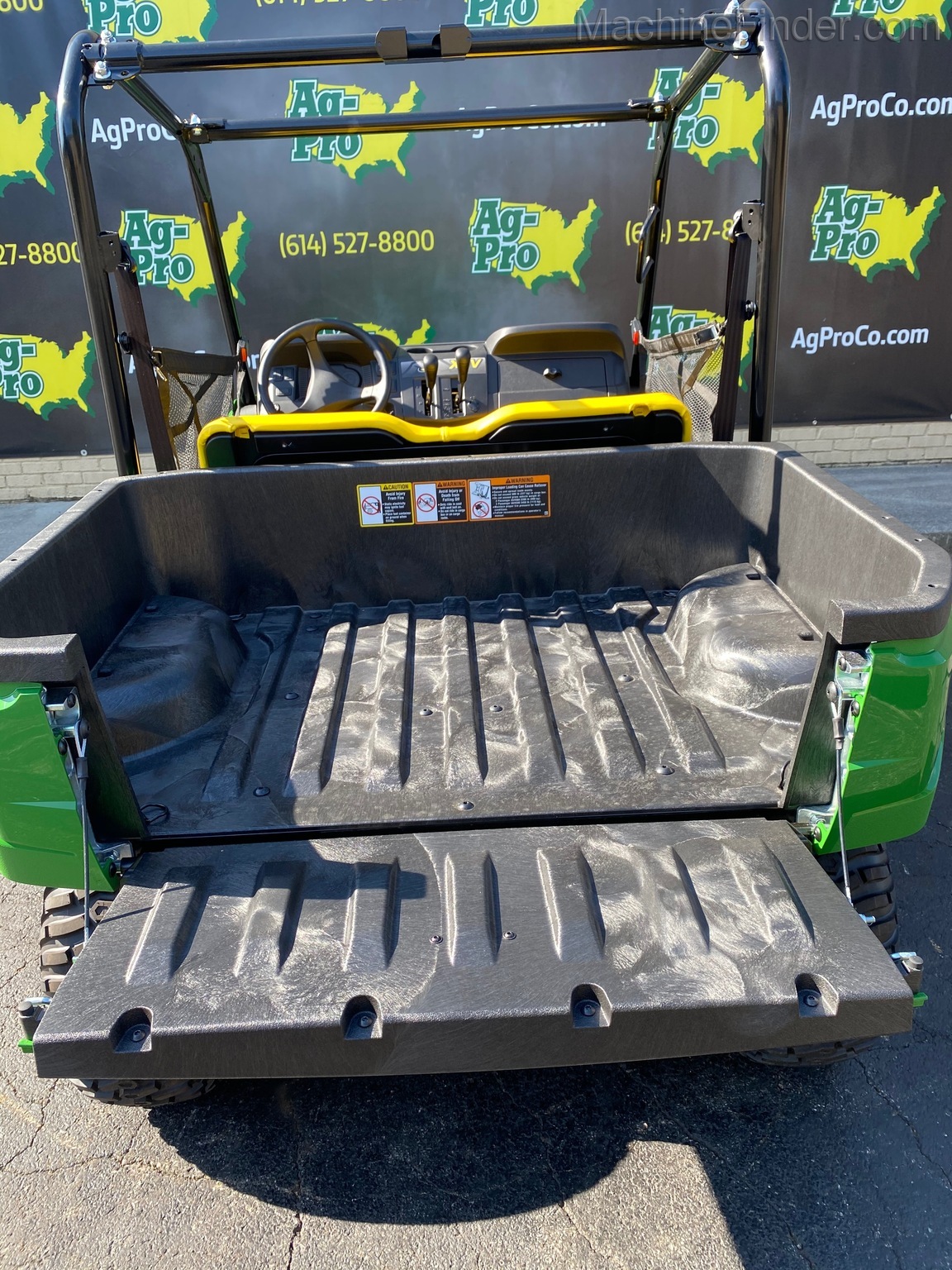 2020 John Deere 560E Image 5