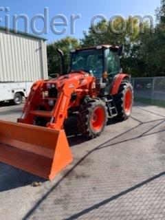 2018 Kubota M6-111 Image 3