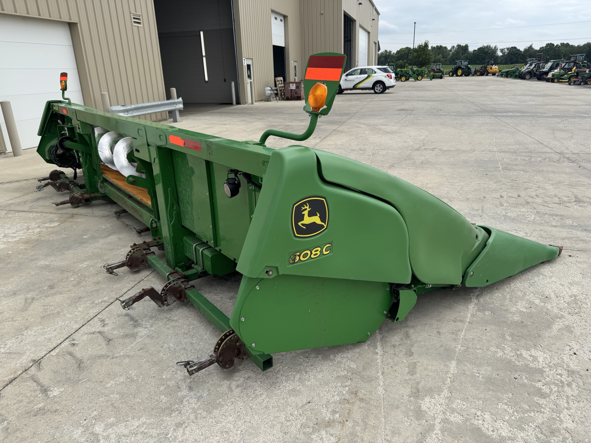 2013 John Deere 608C Image 9