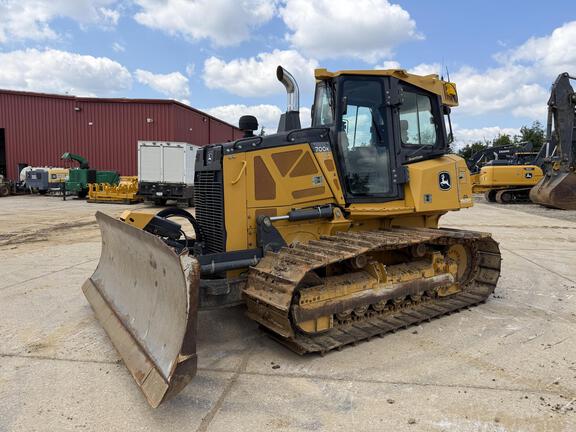2017 John Deere 700K
