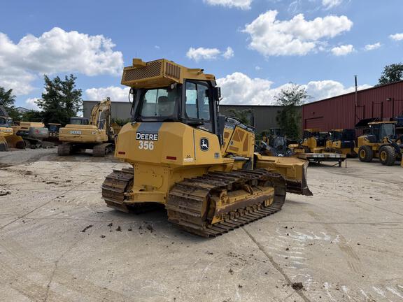 2017 John Deere 700K