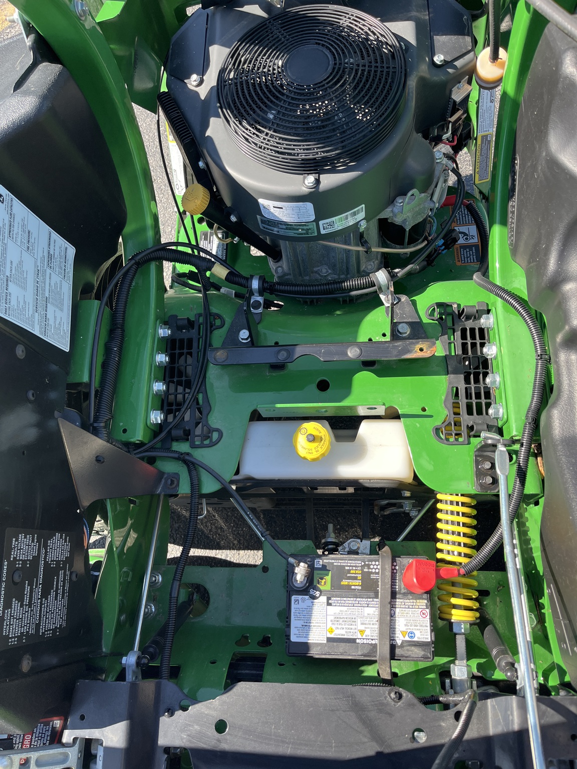 2022 John Deere Z930M Image 12