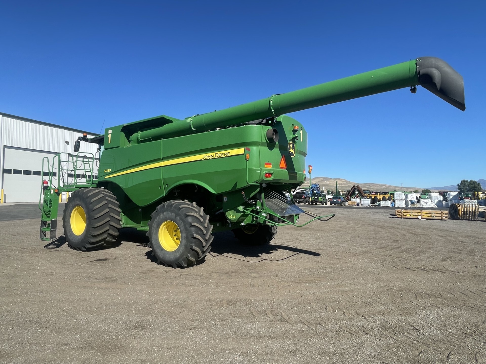 2018 John Deere S780 Image 3