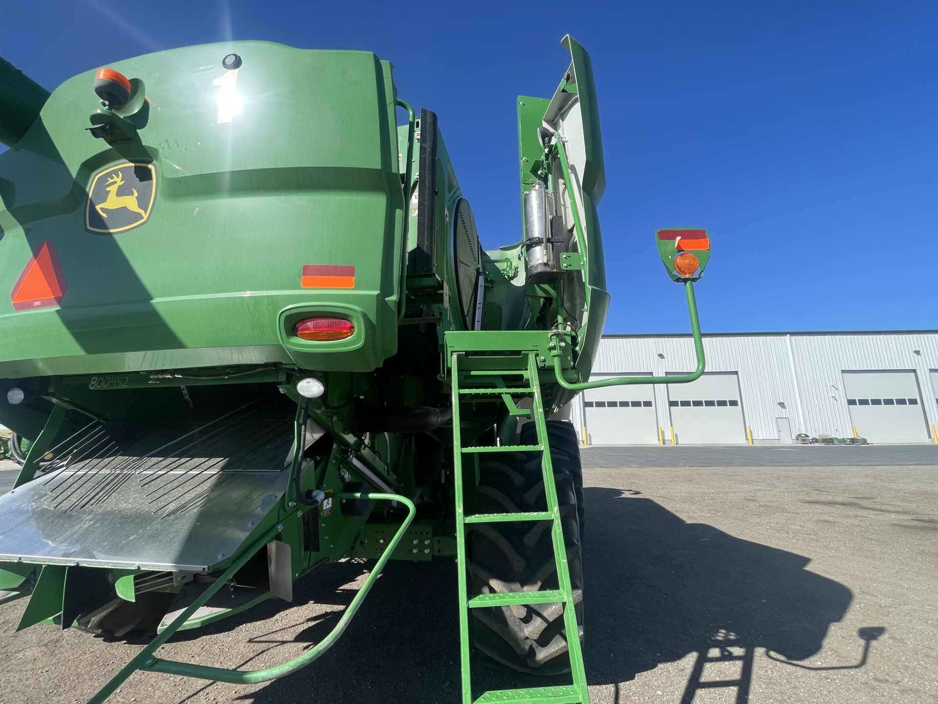 2018 John Deere S780 Image 17