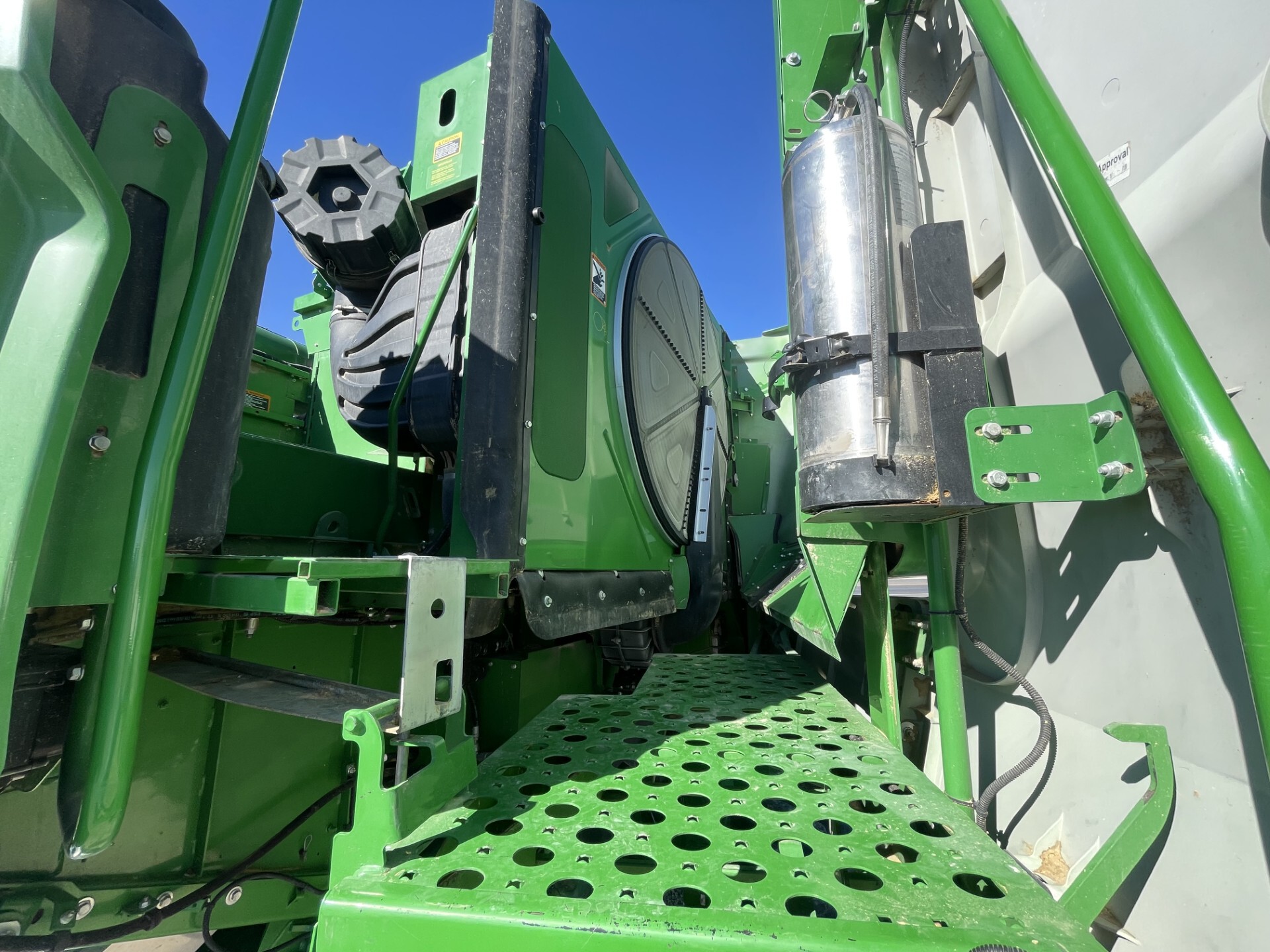 2018 John Deere S780 Image 18