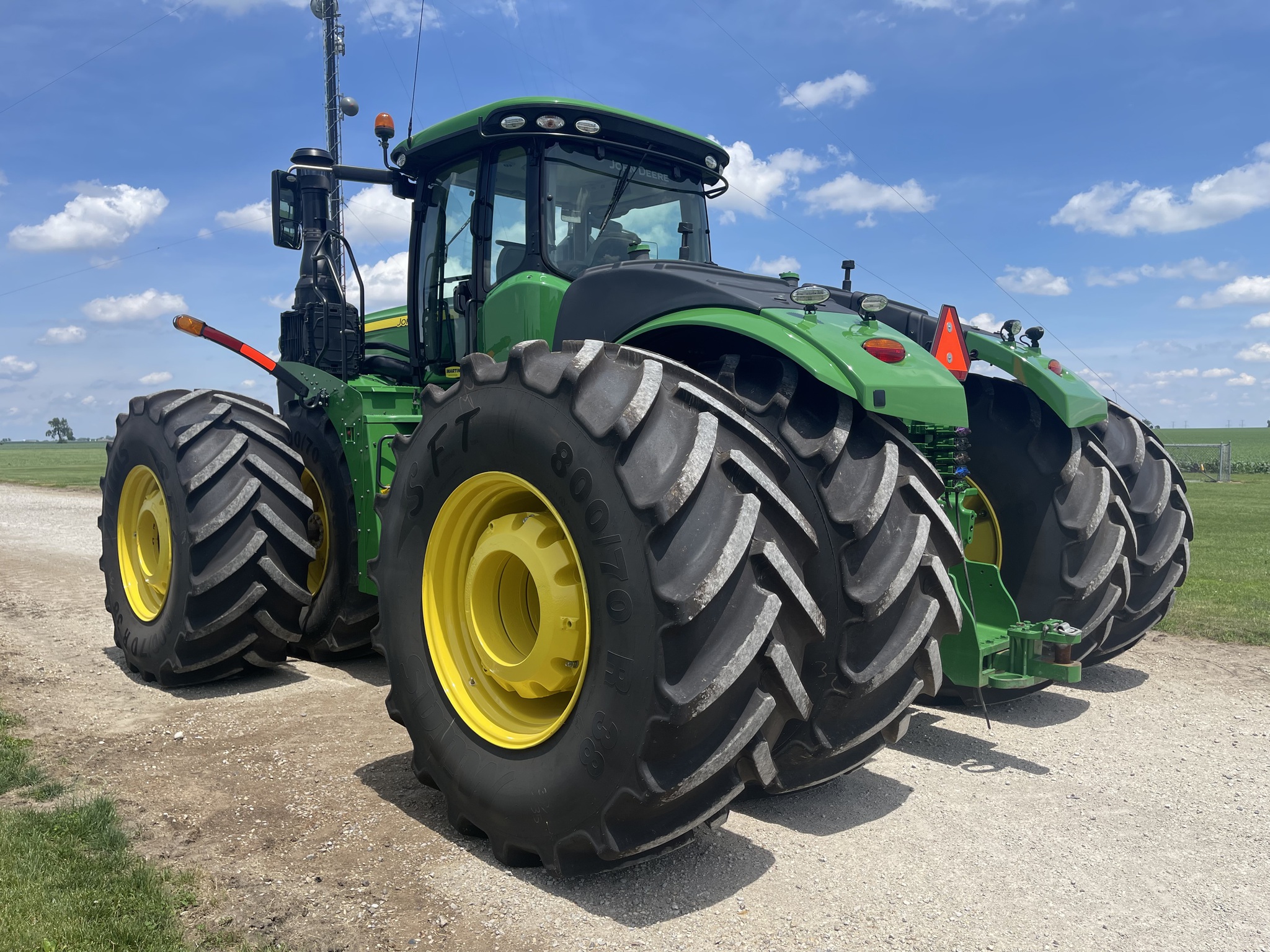  2021 John Deere 9620R at Heritage Tractor in Roanoke, IL