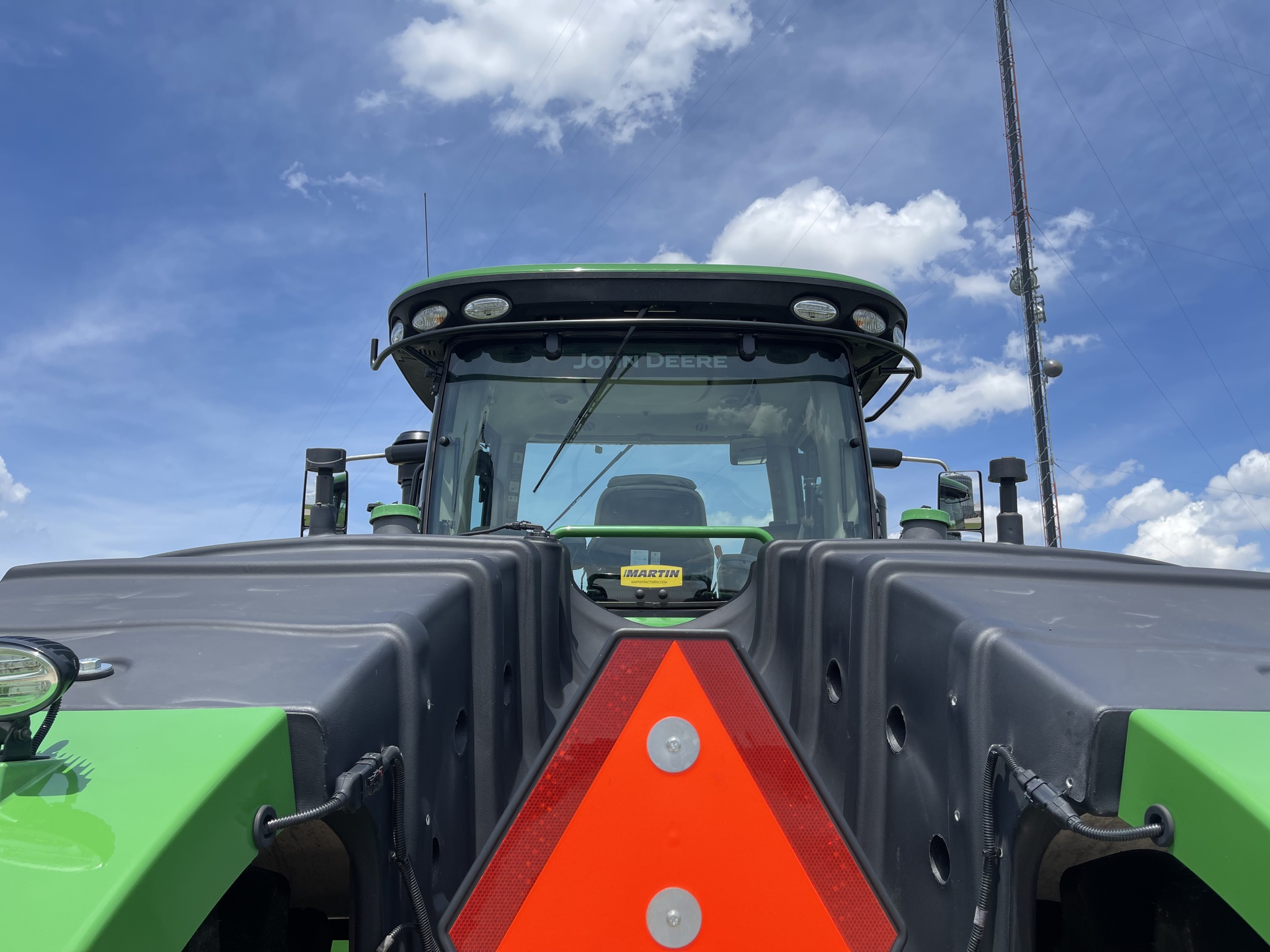  2021 John Deere 9620R at Heritage Tractor in Roanoke, IL