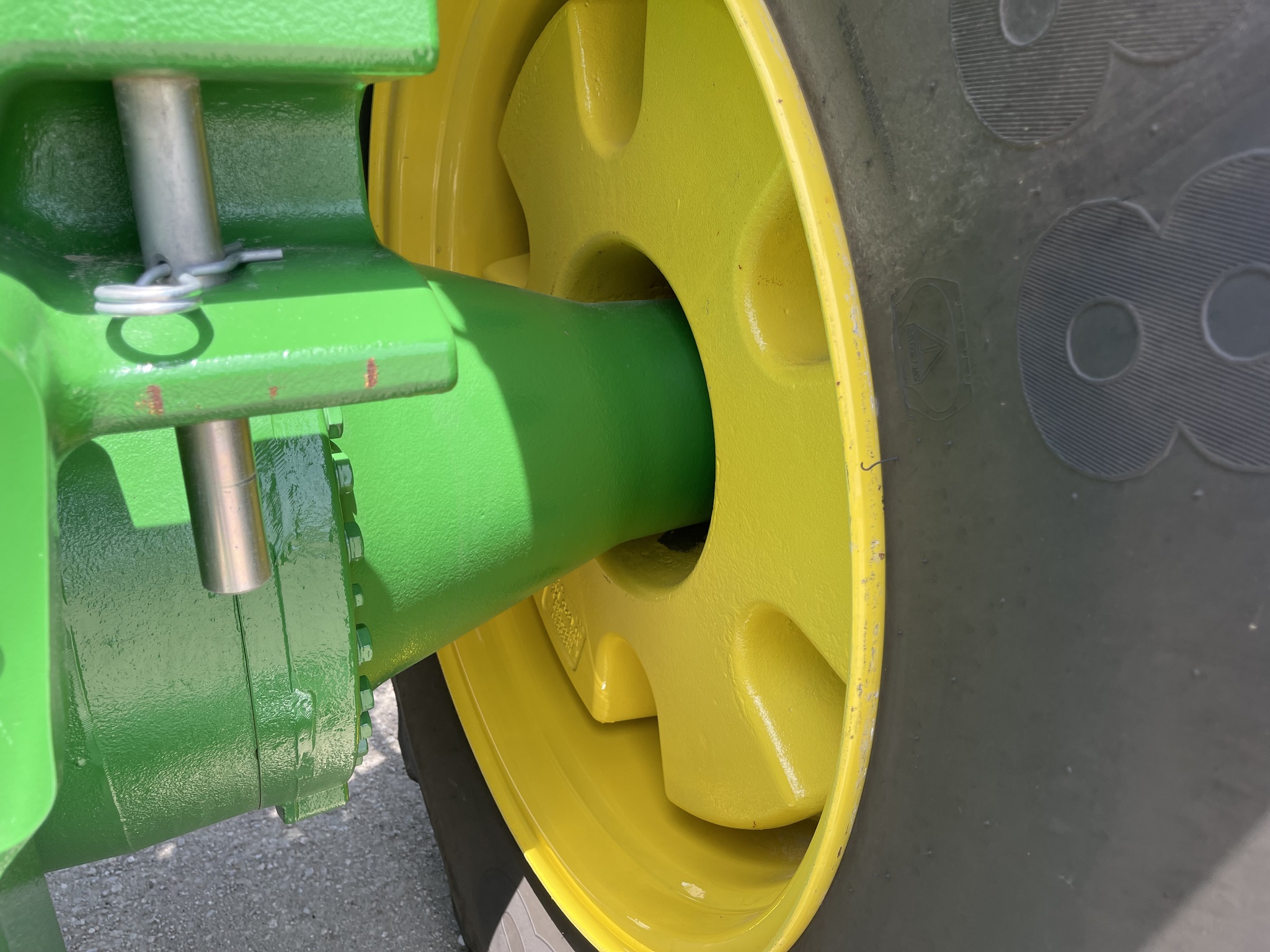  2021 John Deere 9620R at Heritage Tractor in Roanoke, IL