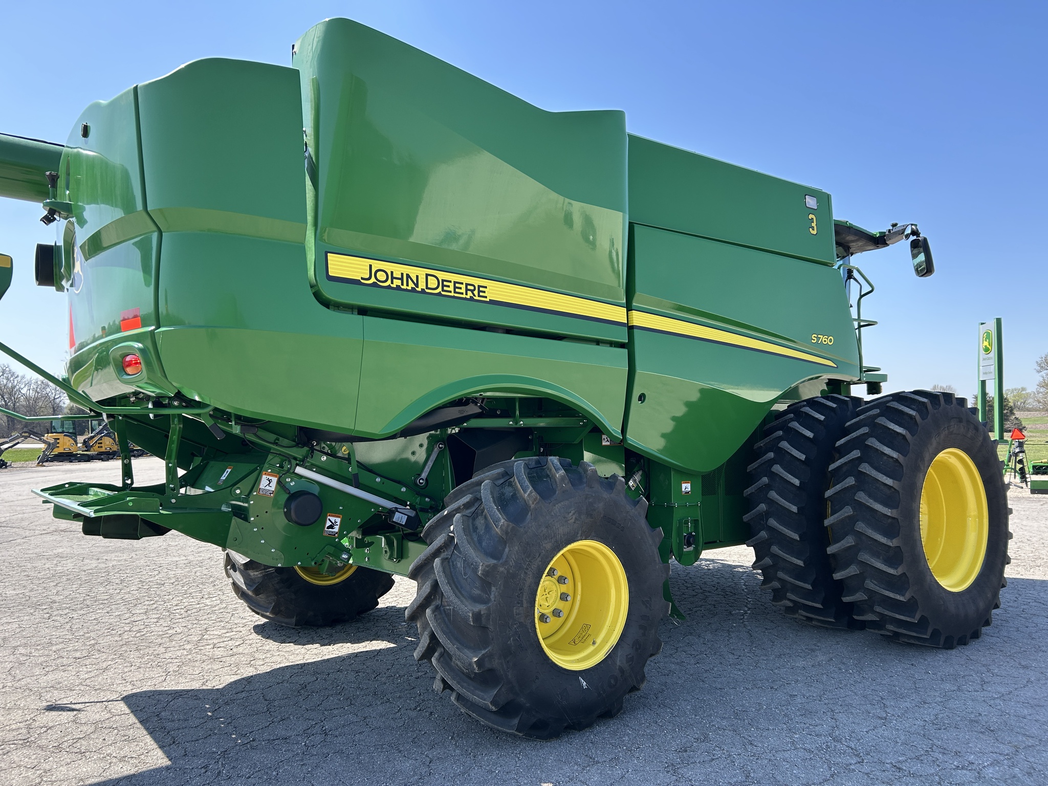  2023 John Deere S760 at Heritage Tractor in Clinton, MO