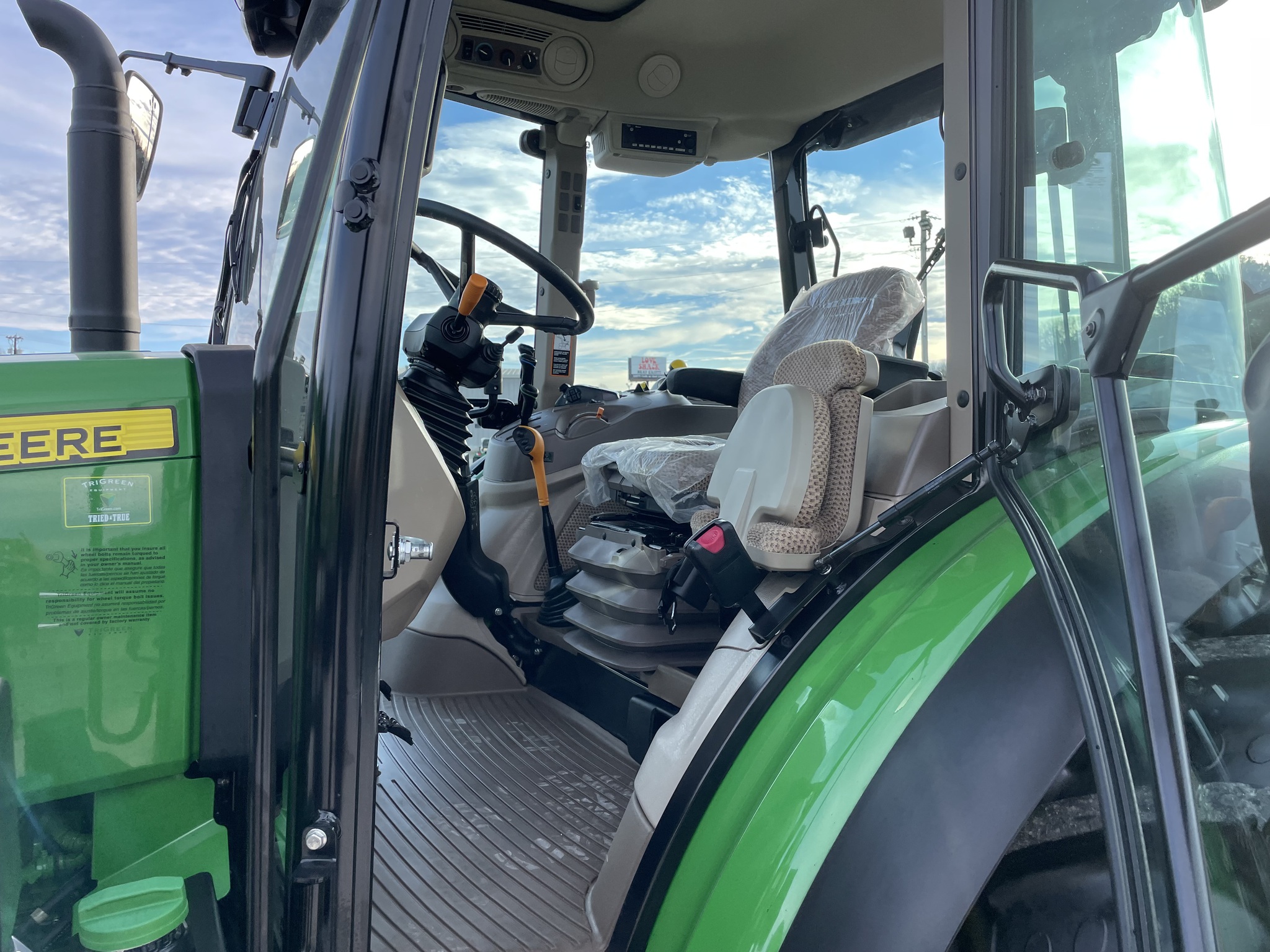 2023 John Deere 5120M Used John Deere Utility Tractors Cookeville, TN