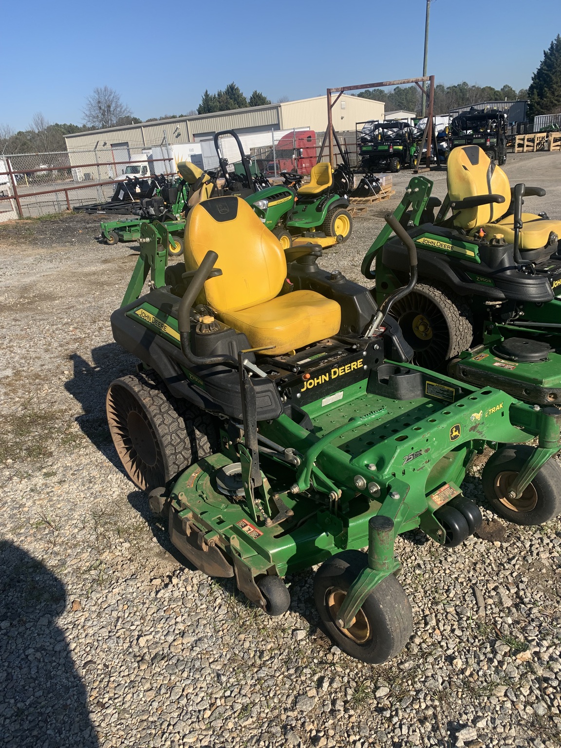 2022 John Deere Z930M Image 1