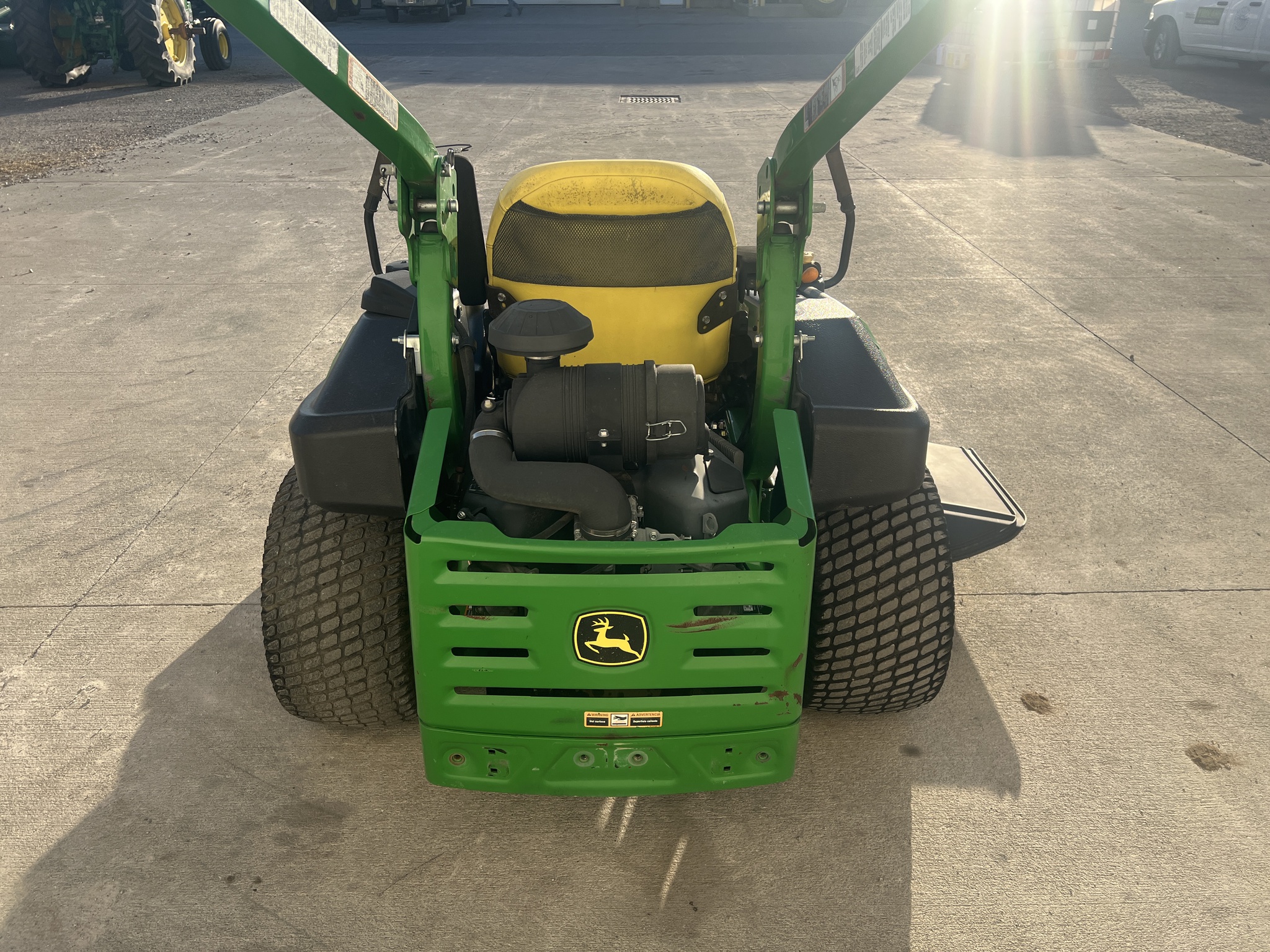 2015 John Deere Z950R Image 4