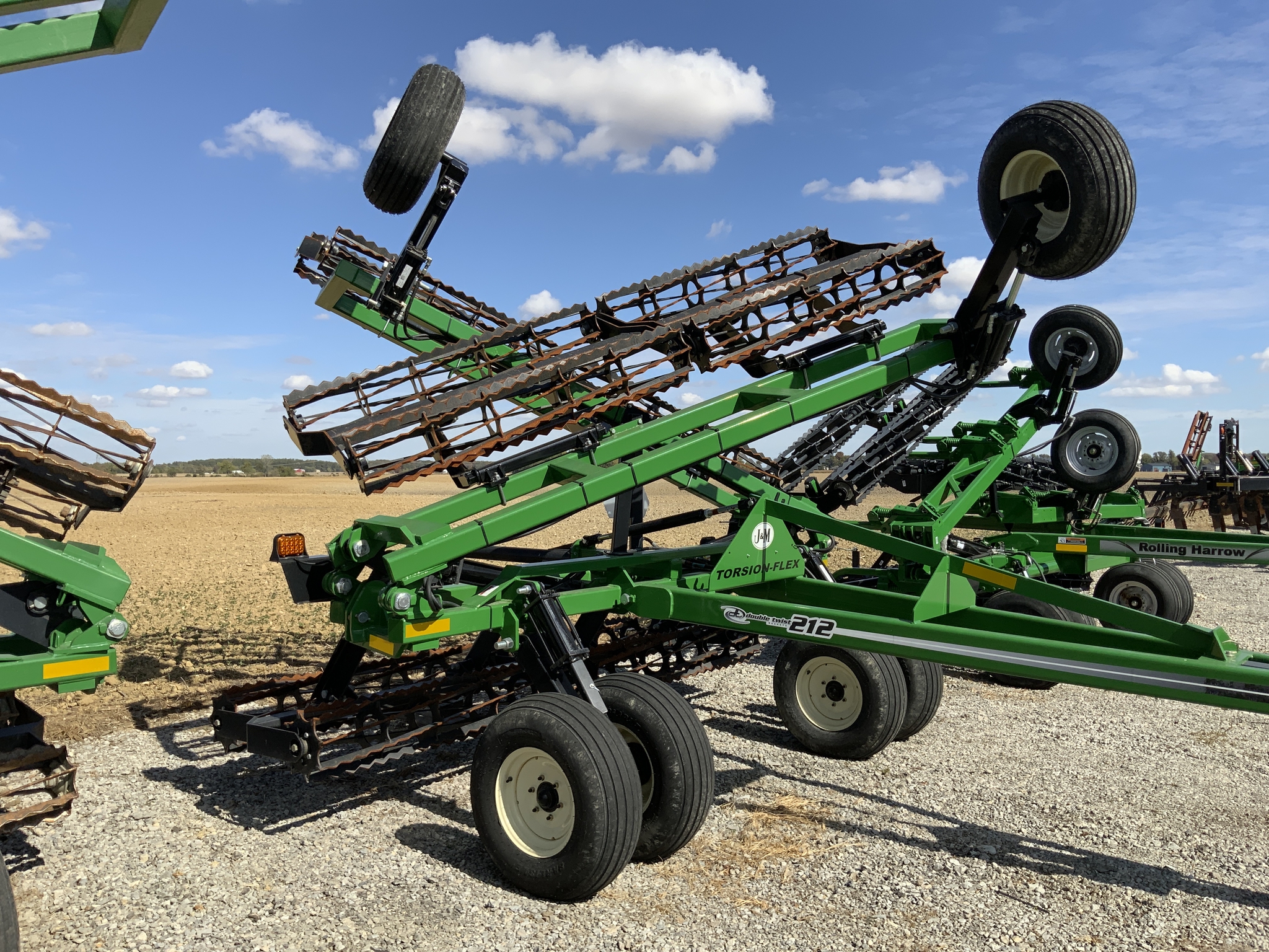 2024 J&M TF212-35 Image 2