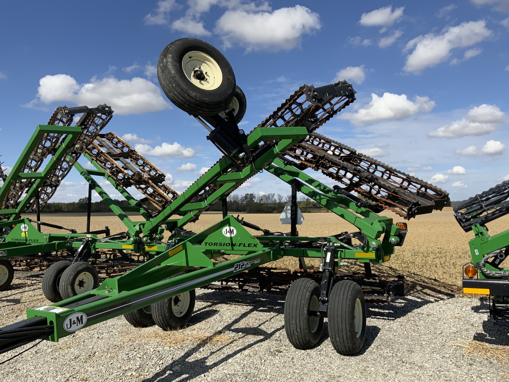 2024 J&M TF212-35 Image 5