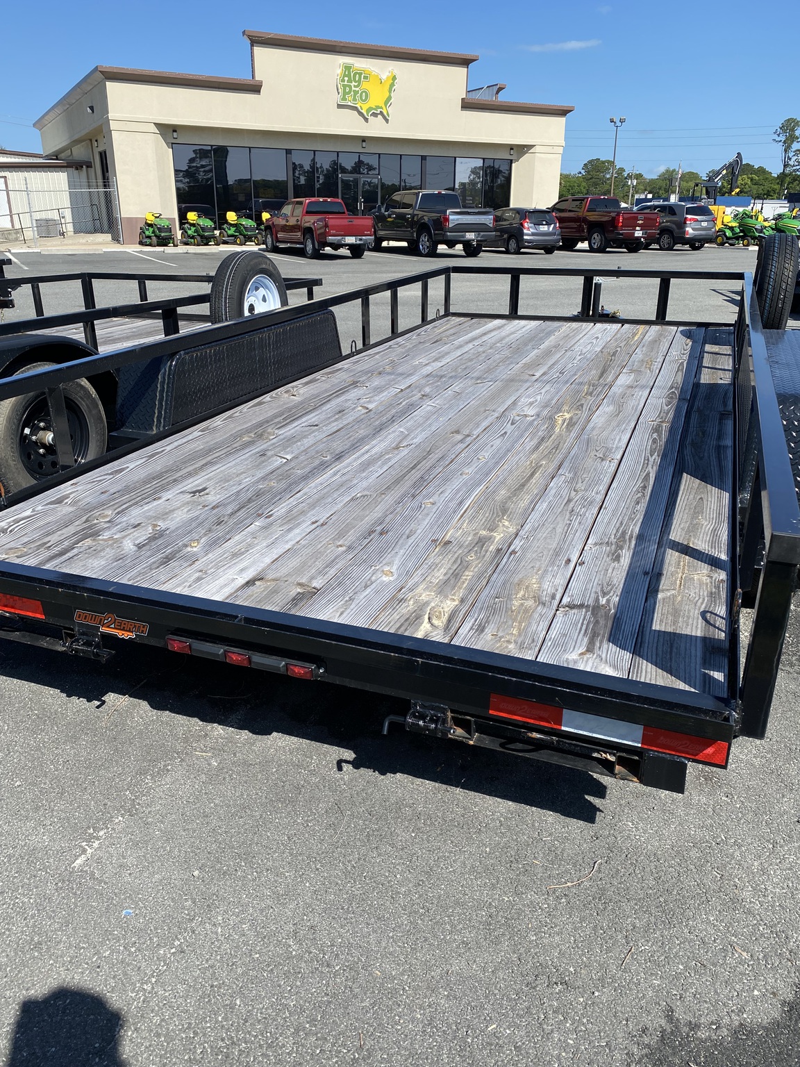 2023 John Deere 16x7 Image 3