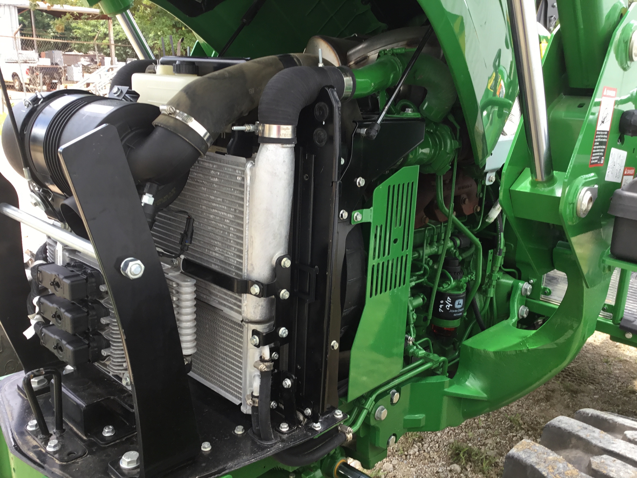 2022 John Deere 5065E Image 35