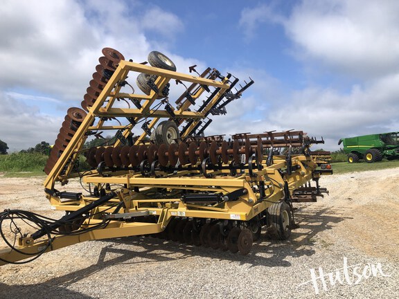 Photo of 2008 Landoll 876-40-C